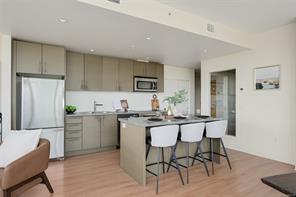 406-399 Tyee Rd — listing photo 21 of 81
