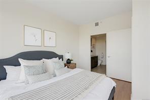 406-399 Tyee Rd — listing photo 35 of 81