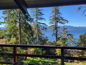264 Forbes Dr — listing photo 17 of 48