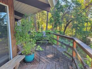 264 Forbes Dr — listing photo 22 of 48