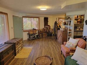264 Forbes Dr — listing photo 28 of 48