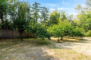 4260 Springridge Cres — listing photo 23 of 36