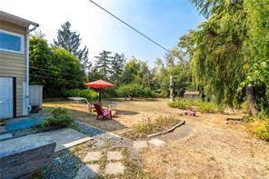 4260 Springridge Cres — listing photo 28 of 36
