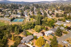 4260 Springridge Cres — listing photo 30 of 36