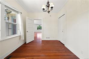 339 Herbert St — listing photo 20 of 54