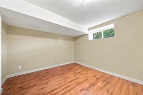 339 Herbert St — listing photo 39 of 54