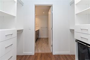 402-369 Tyee Rd — listing photo 18 of 39
