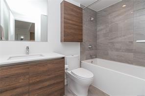402-369 Tyee Rd — listing photo 24 of 39