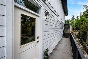 6261 Highwood Dr — listing photo 18 of 87