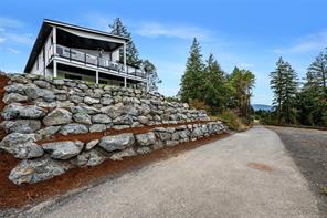 6261 Highwood Dr — listing photo 21 of 87
