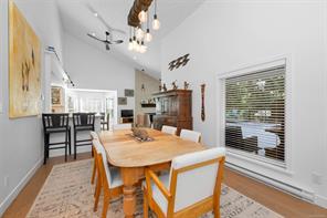 10915 Cedar Lane — listing photo 14 of 81