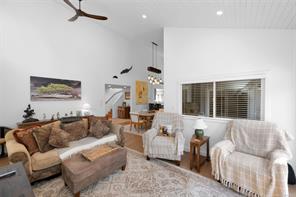 10915 Cedar Lane — listing photo 20 of 81