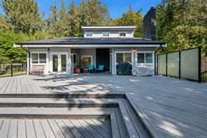 10915 Cedar Lane — listing photo 23 of 81