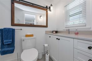 10915 Cedar Lane — listing photo 29 of 81
