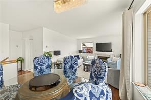 5425 Leslie Cres — listing photo 19 of 63