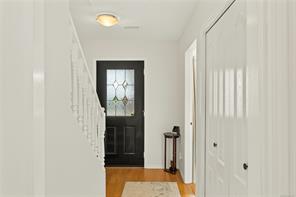 5425 Leslie Cres — listing photo 36 of 63