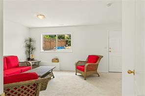 5425 Leslie Cres — listing photo 40 of 63