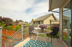 5425 Leslie Cres — listing photo 56 of 63