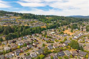 5425 Leslie Cres — listing photo 62 of 63