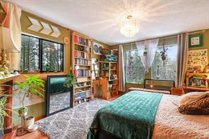 4026 MacAulay Rd — listing photo 16 of 46