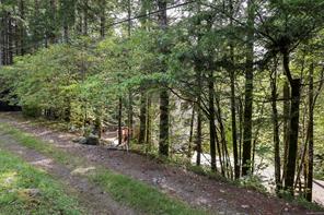 4026 MacAulay Rd — listing photo 27 of 46