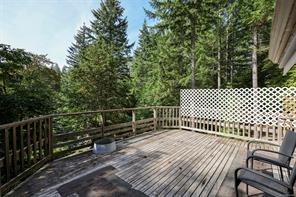4026 MacAulay Rd — listing photo 32 of 46