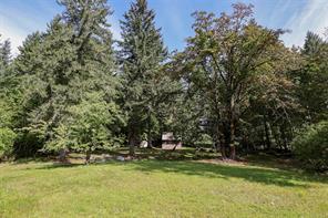 4026 MacAulay Rd — listing photo 38 of 46
