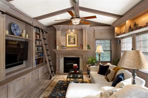 2773 Arbutus Rd — listing photo 23 of 58