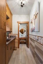 2773 Arbutus Rd — listing photo 26 of 58