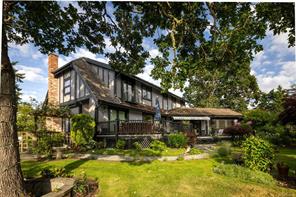 2773 Arbutus Rd — listing photo 48 of 58