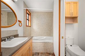 1466 Norton Dr — listing photo 28 of 93
