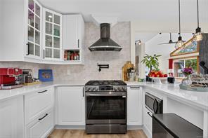 9484 Martin Park Dr — listing photo 23 of 73