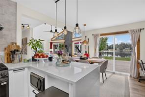 9484 Martin Park Dr — listing photo 24 of 73