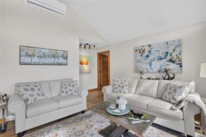 9484 Martin Park Dr — listing photo 35 of 73