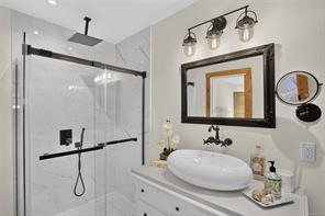 9484 Martin Park Dr — listing photo 43 of 73