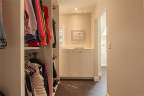 2125 Central Ave — listing photo 20 of 60