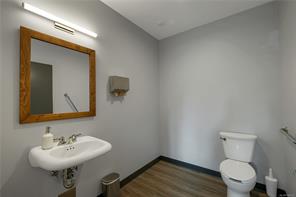 A-2218 Airport Rd — listing photo 16 of 36