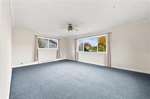 141 Jensen Ave — listing photo 14 of 64
