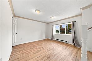 141 Jensen Ave — listing photo 24 of 64