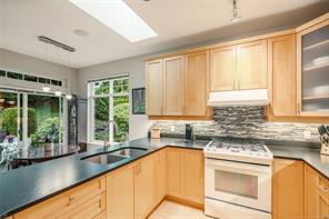 1266 Saturna Dr — listing photo 19 of 63