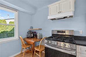 930 Wharncliffe Rd — listing photo 21 of 56