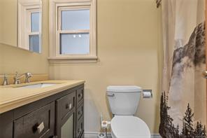 930 Wharncliffe Rd — listing photo 34 of 56