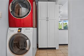 930 Wharncliffe Rd — listing photo 37 of 56