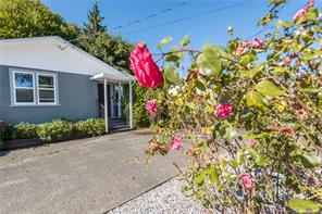 930 Wharncliffe Rd — listing photo 41 of 56
