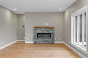 715 Doehle Ave — listing photo 22 of 59
