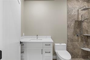 715 Doehle Ave — listing photo 35 of 59