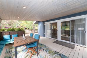 2715 Linden Lane — listing photo 21 of 60