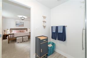 2715 Linden Lane — listing photo 25 of 60