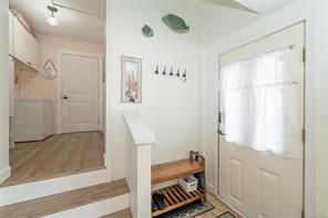 2715 Linden Lane — listing photo 35 of 60