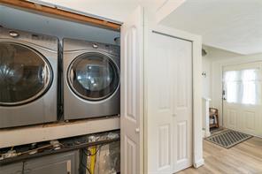 2715 Linden Lane — listing photo 40 of 60